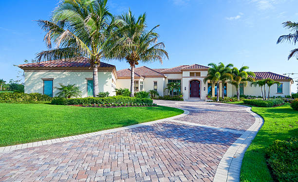 Best Interlocking Driveway Pavers  in Corrigan, TX